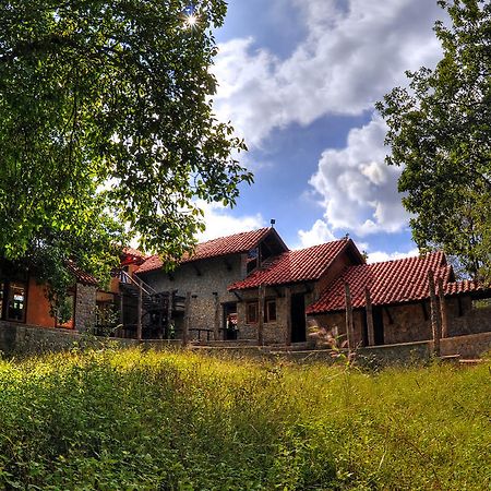 Kanha Earth Lodge Mandlā Exterior photo