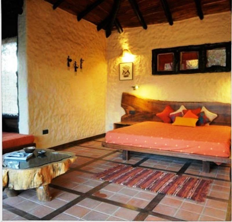 Kanha Earth Lodge Mandlā Room photo